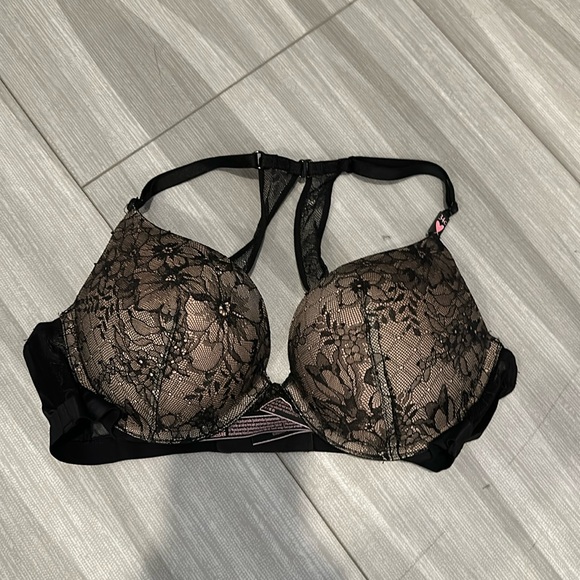 Other - Brand new Victoria’s Secret Very Sexy racerback push-up bra